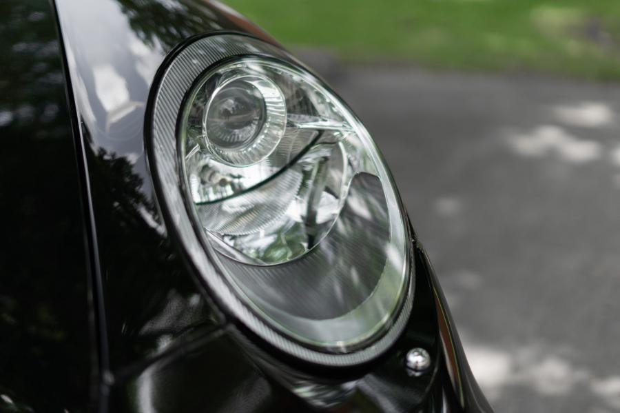 Детали экстерьера Porsche 911 GT2 (997) 2008 года  (NA) (фото 43 из 197)